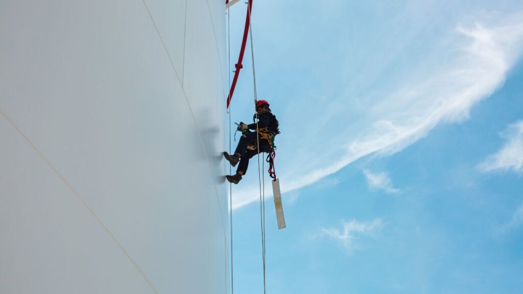 บริการโรยตัวตรวจสอบบนที่สูง Work at height NDT, Non – Destructive Testing